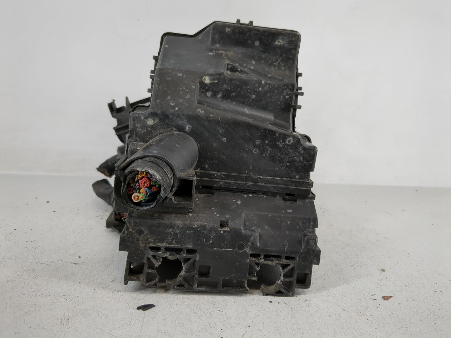 2013-2019 Nissan Versa Fusebox Fuse Box Panel Relay Module Fits Fits 2013 2014 2015 2016 2017 2018 2019 OEM Used Auto Parts 