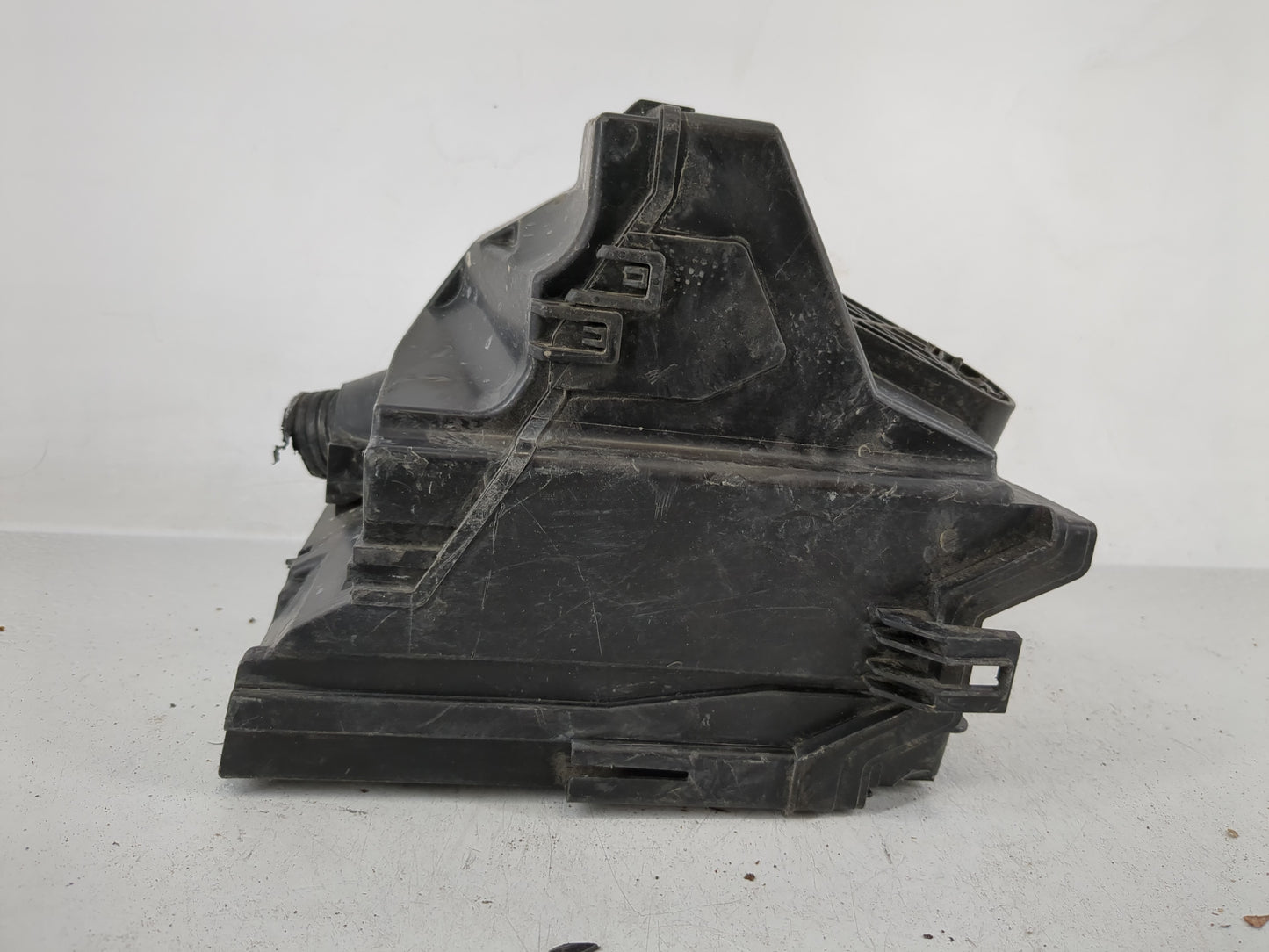 2013-2019 Nissan Versa Fusebox Fuse Box Panel Relay Module Fits Fits 2013 2014 2015 2016 2017 2018 2019 OEM Used Auto Parts 