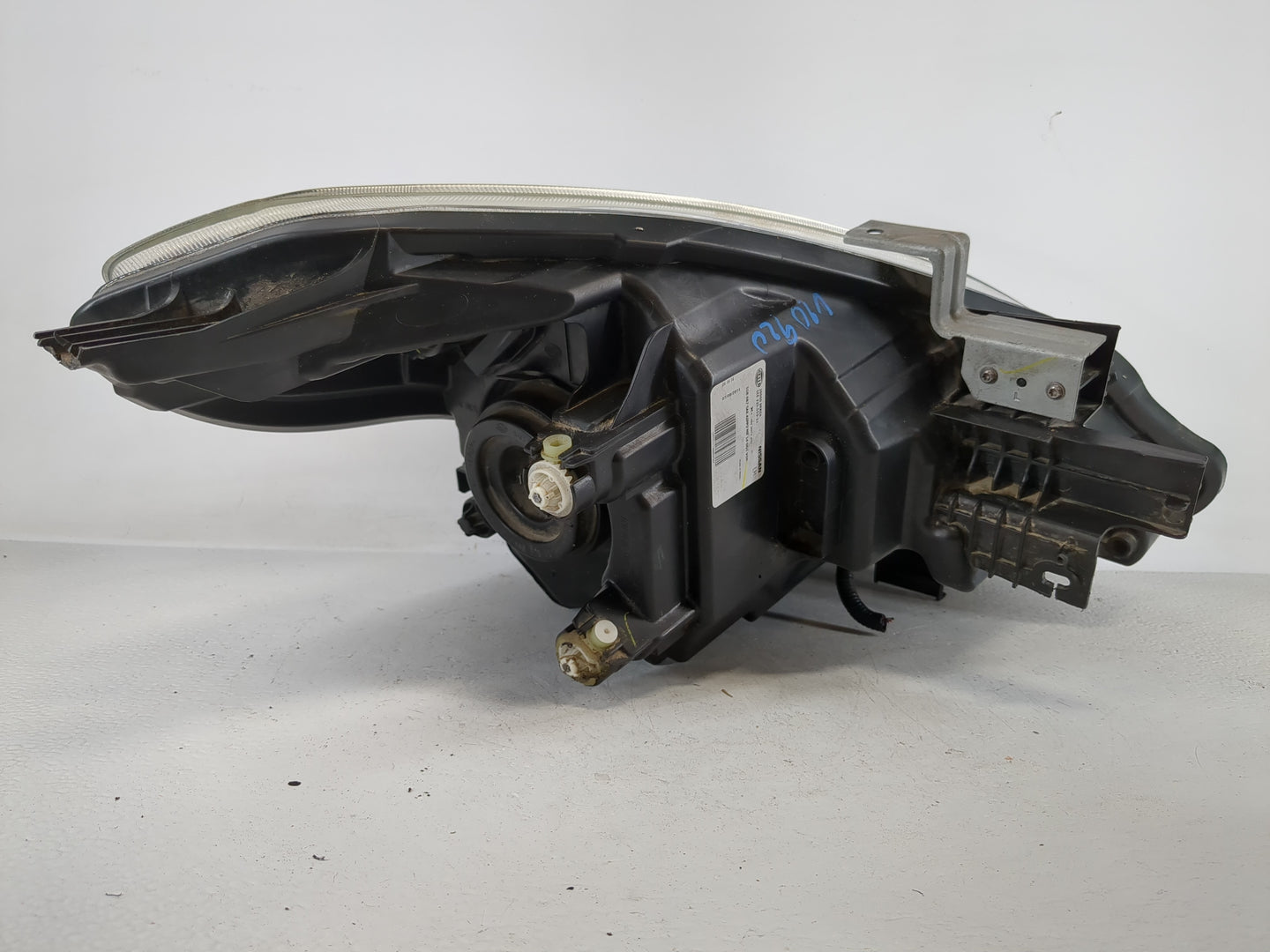 Nissan Versa Driver Left Oem Head Light Headlight Lamp - Oemusedautoparts1.com
