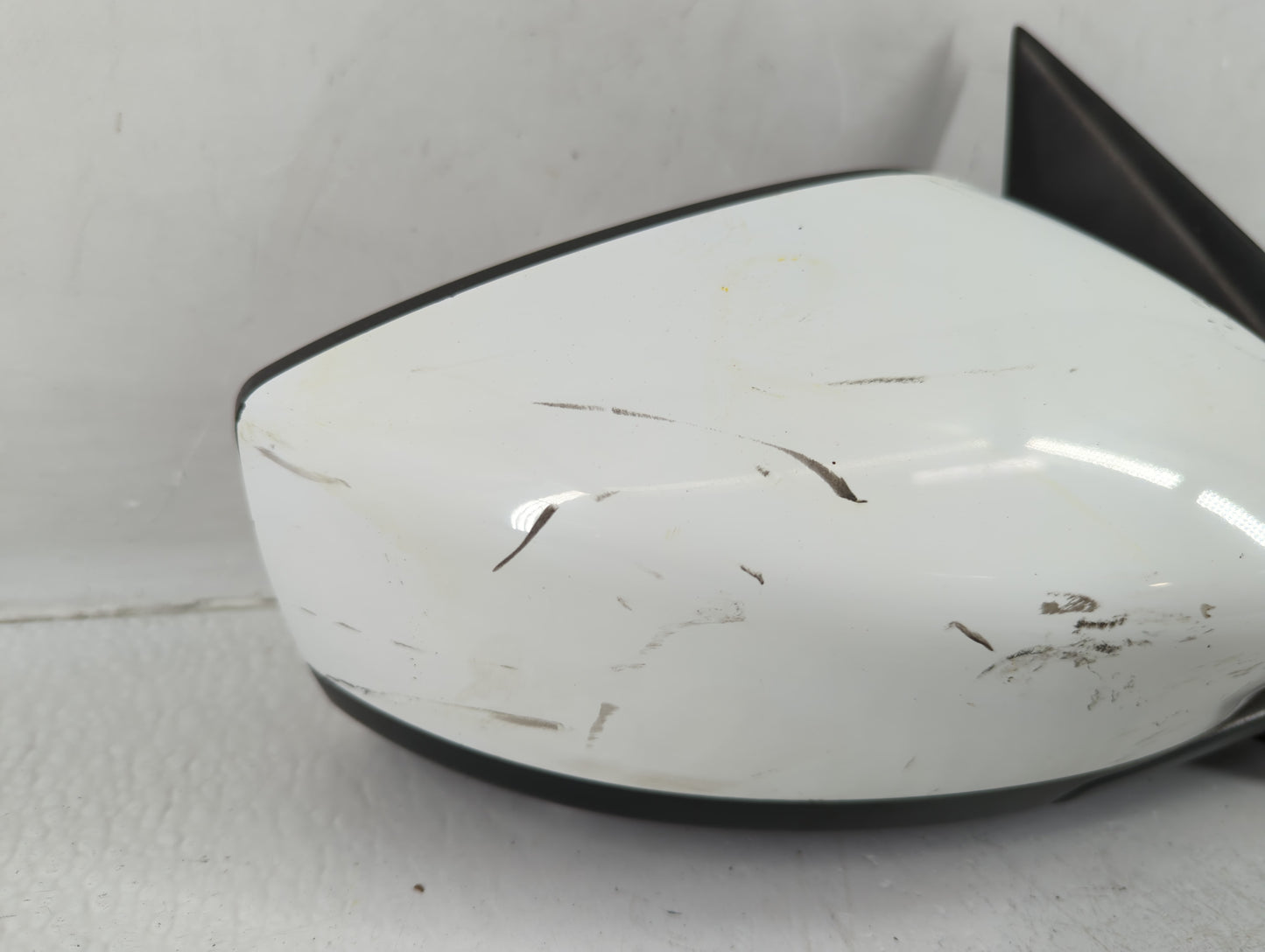 2015-2019 Nissan Versa Passenger Side View Mirror - Right Door Mirror OEM Used - Oemusedautoparts1.com