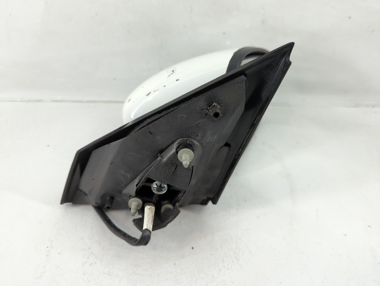 2015-2019 Nissan Versa Passenger Side View Mirror - Right Door Mirror OEM Used - Oemusedautoparts1.com