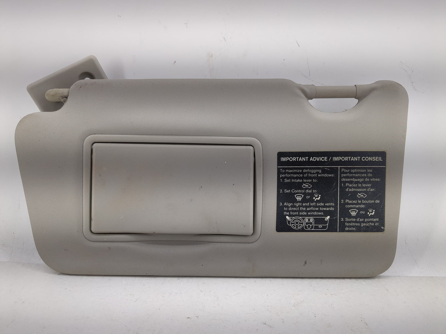 2016-2019 Nissan Versa Sun Visor Shade Replacement Driver Left Mirror Fits Fits 2015 2016 2017 2018 2019 OEM Used Auto Parts