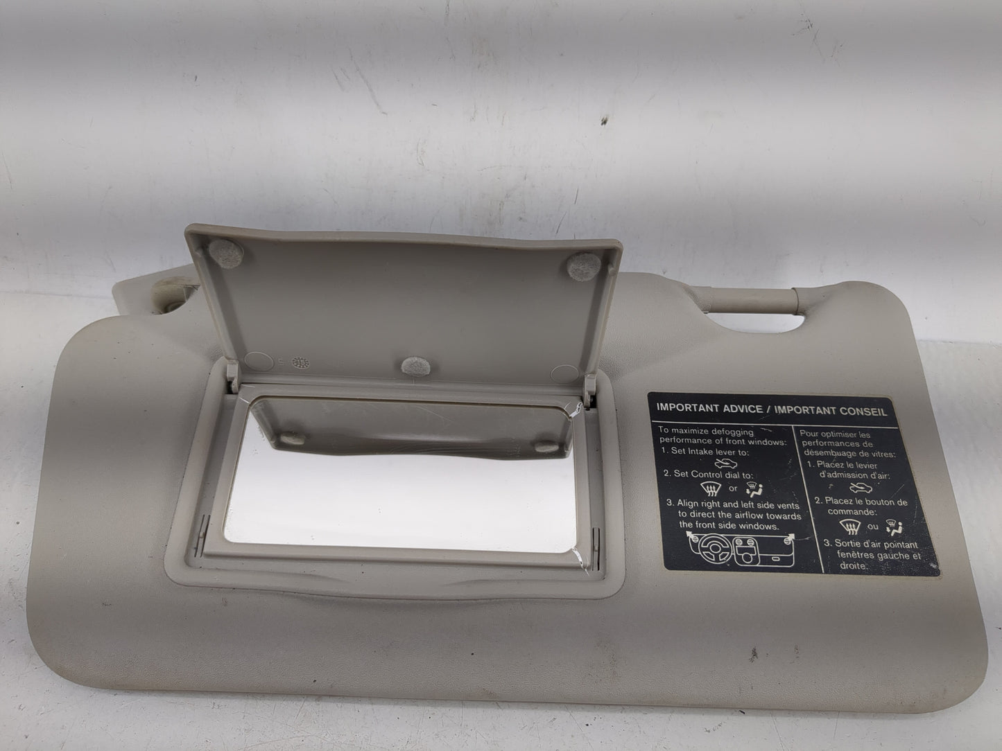 2016-2019 Nissan Versa Sun Visor Shade Replacement Driver Left Mirror Fits Fits 2015 2016 2017 2018 2019 OEM Used Auto Parts