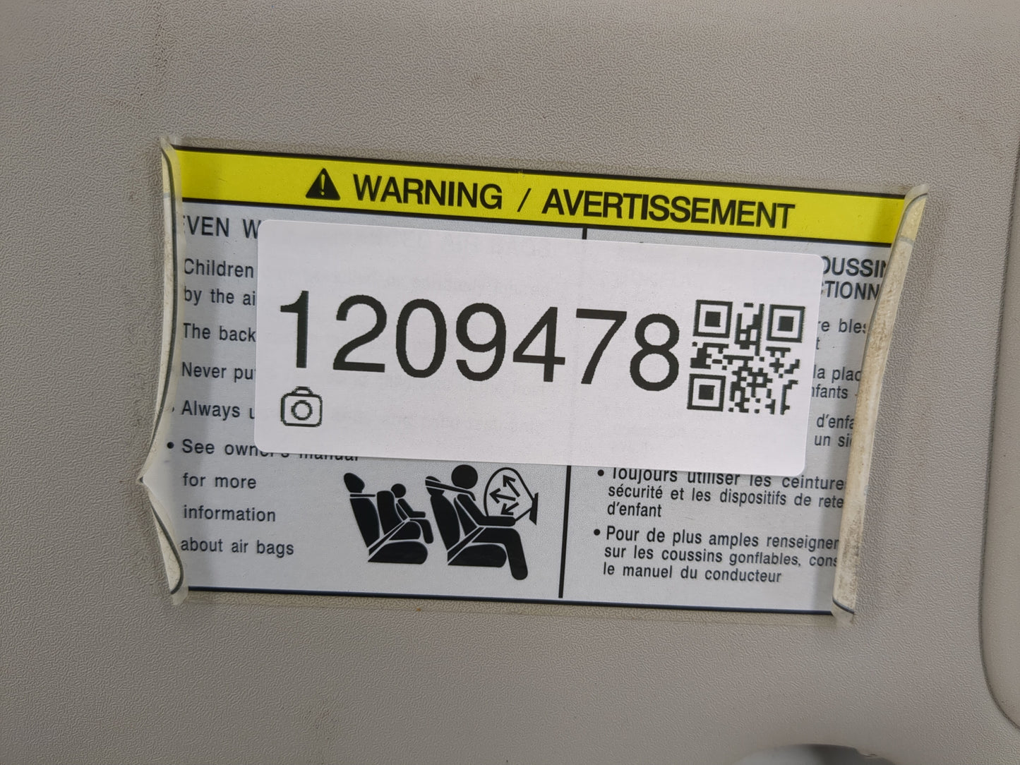 2016-2019 Nissan Versa Sun Visor Shade Replacement Driver Left Mirror Fits Fits 2015 2016 2017 2018 2019 OEM Used Auto Parts