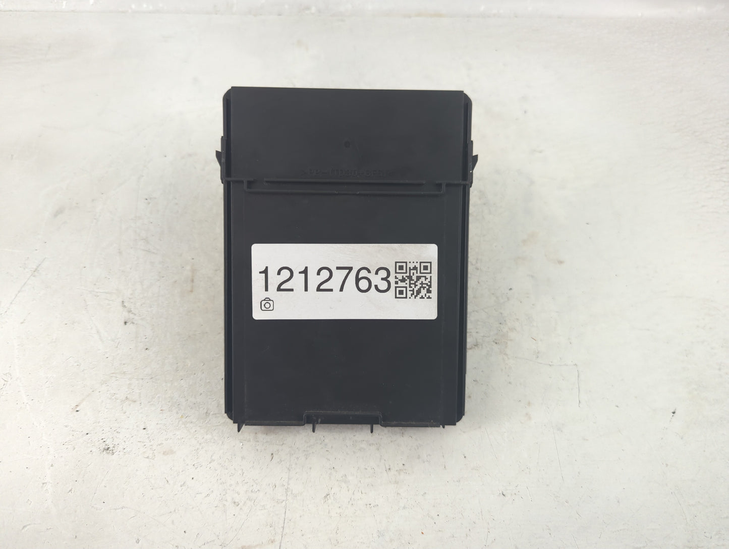 2013-2019 Nissan Versa Fusebox Fuse Box Panel Relay Module Fits Fits 2013 2014 2015 2016 2017 2018 2019 OEM Used Auto Parts 