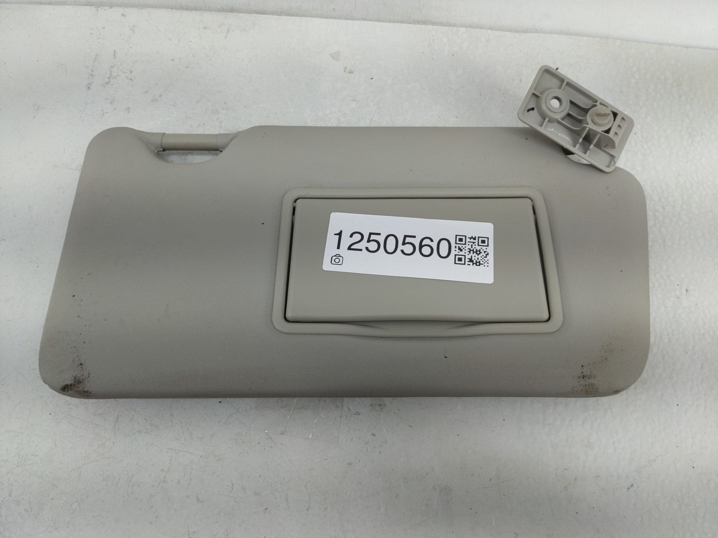 2016-2019 Nissan Versa Sun Visor Shade Replacement Driver Left Mirror Fits Fits 2015 2016 2017 2018 2019 OEM Used Auto Parts