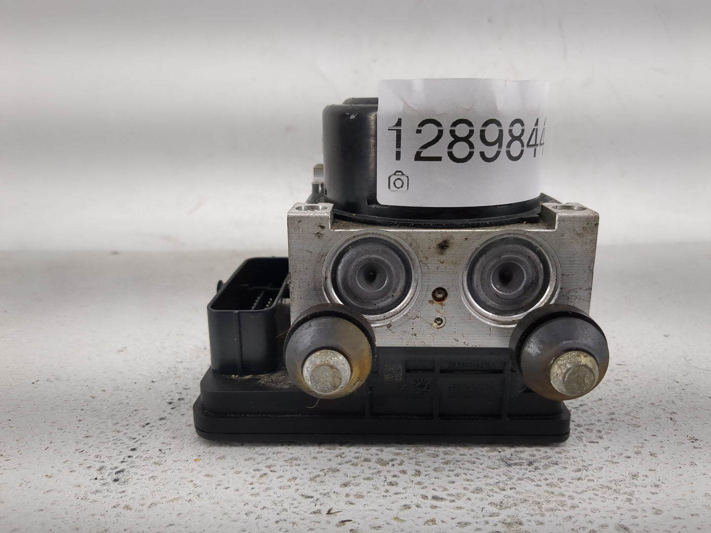 2015-2018 Nissan Versa ABS Pump Control Module Replacement P/N:47660 3WC0B 47660 9KK0A Fits Fits 2015 2016 2017 2018 OEM Use