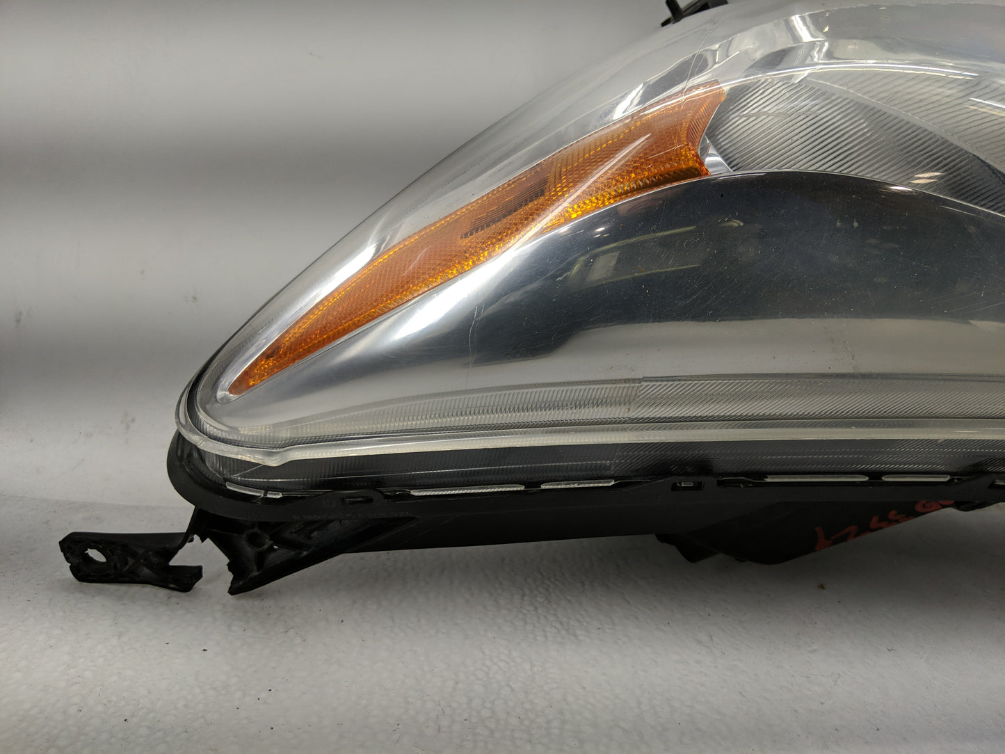 Nissan Versa Passenger Right Oem Head Light Headlight Lamp 1314039 - Oemusedautoparts1.com
