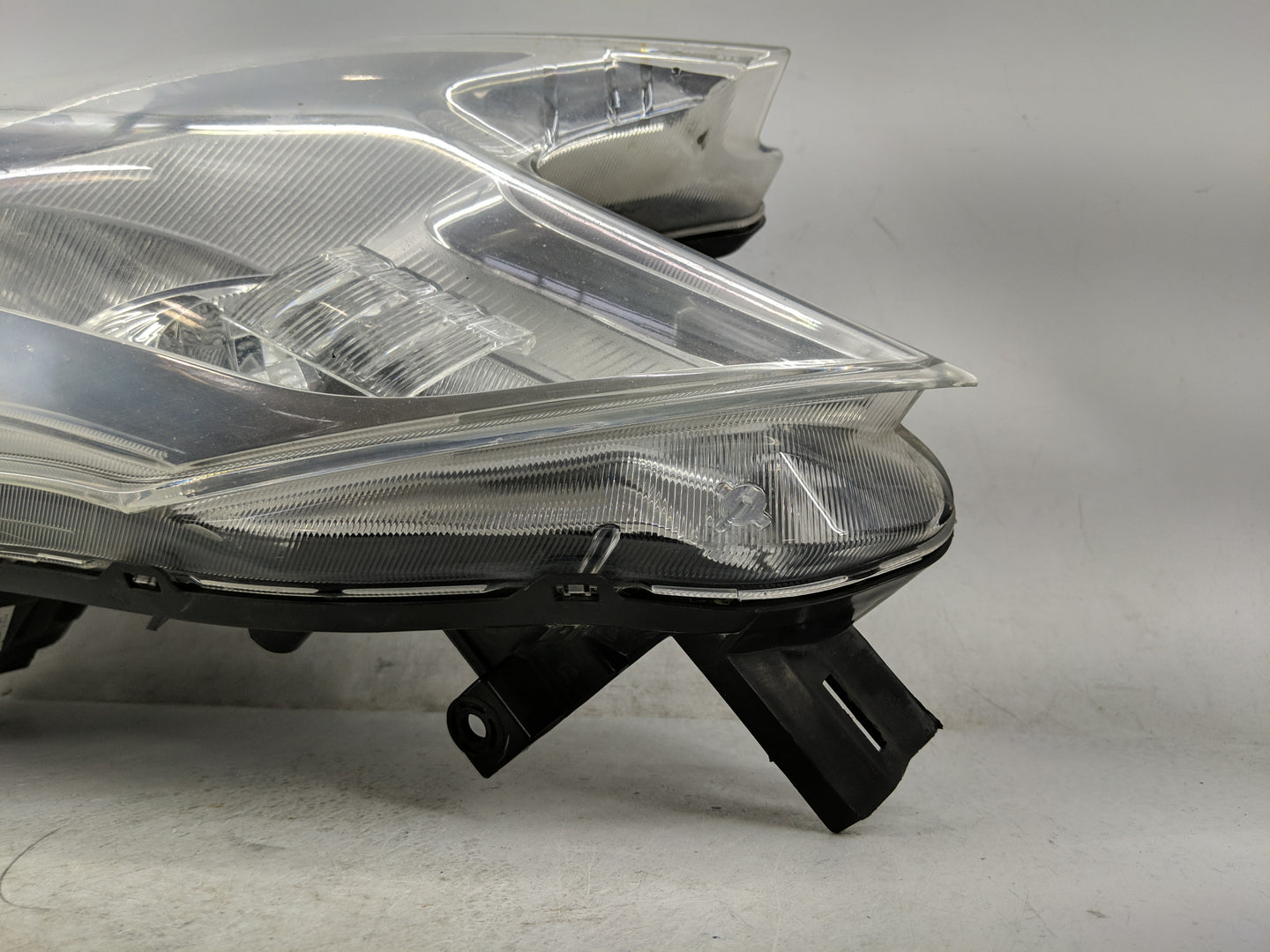 Nissan Versa Passenger Right Oem Head Light Headlight Lamp 1314039 - Oemusedautoparts1.com