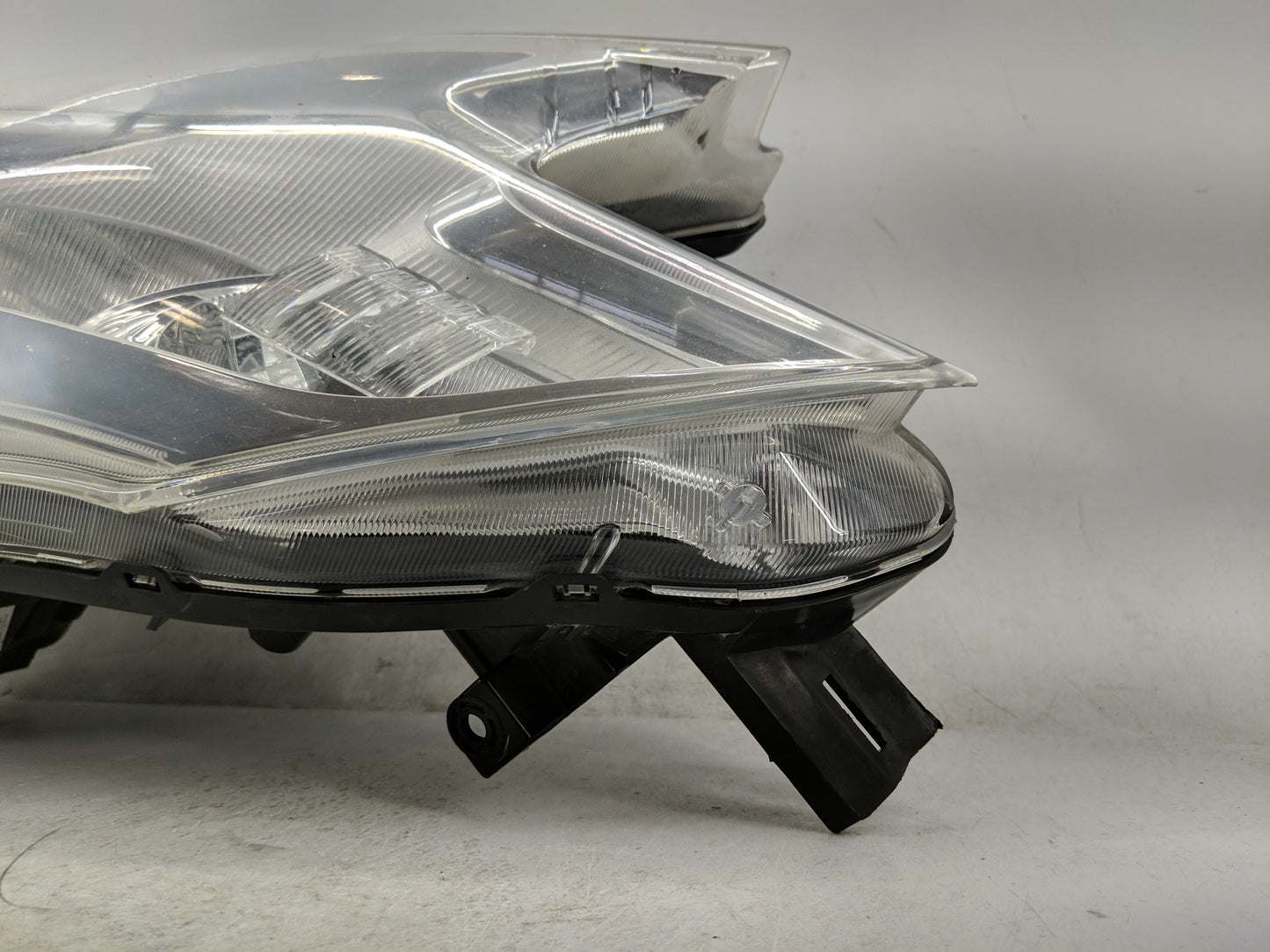 Nissan Versa Passenger Right Oem Head Light Headlight Lamp 1314039 - Oemusedautoparts1.com