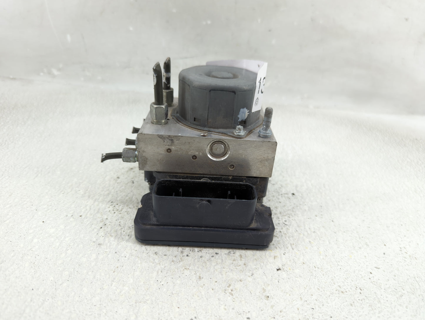 2015-2019 Nissan Versa ABS Pump Control Module Replacement P/N:47660 9KL0A Fits Fits 2015 2016 2017 2018 2019 OEM Used Auto 