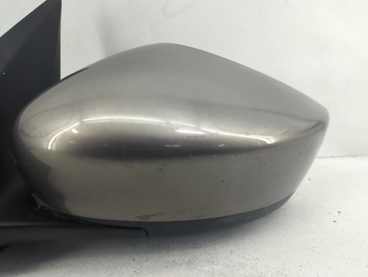 2015-2019 Nissan Versa Driver Side View Mirror - Left Door Mirror OEM Used - Oemusedautoparts1.com