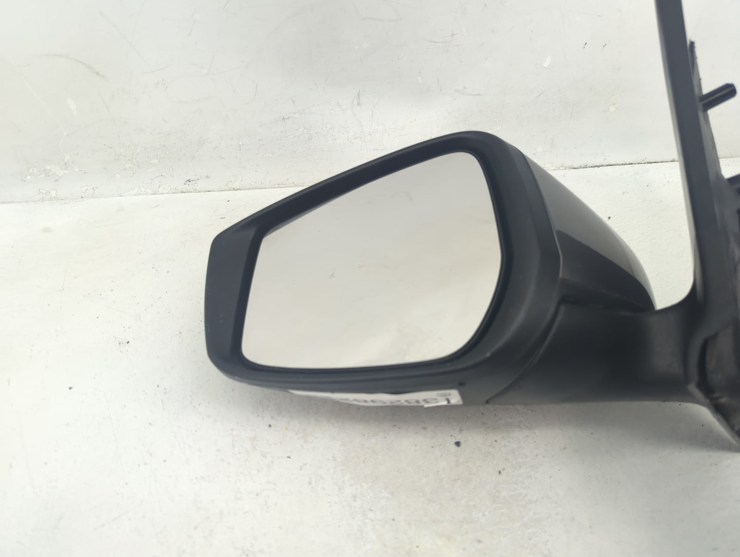2015-2019 Nissan Versa Driver Side View Mirror - Left Door Mirror OEM Used - Oemusedautoparts1.com