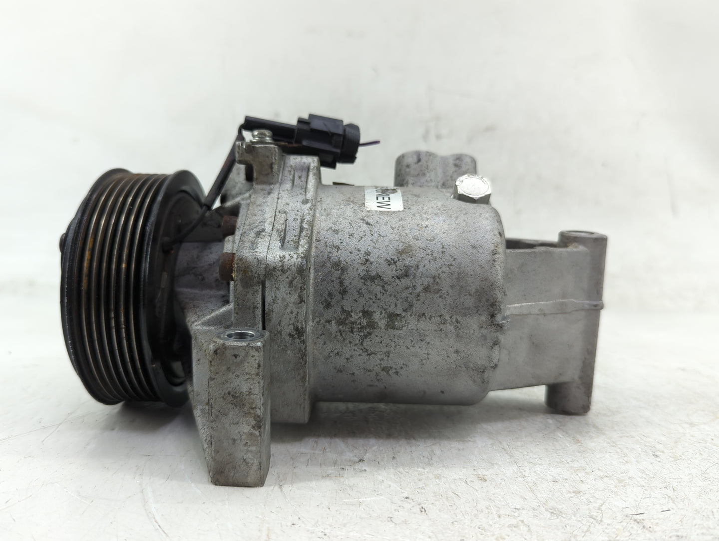 2015-2019 Nissan Versa Air Conditioning A/c Ac Compressor Oem - Oemusedautoparts1.com