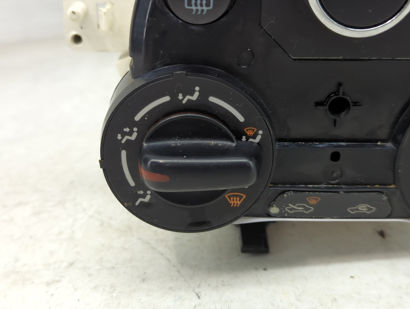 2015-2019 Nissan Versa Climate Control Module Temperature AC/Heater Replacement P/N:27513 9KK0A Fits Fits 2015 2016 2017 201