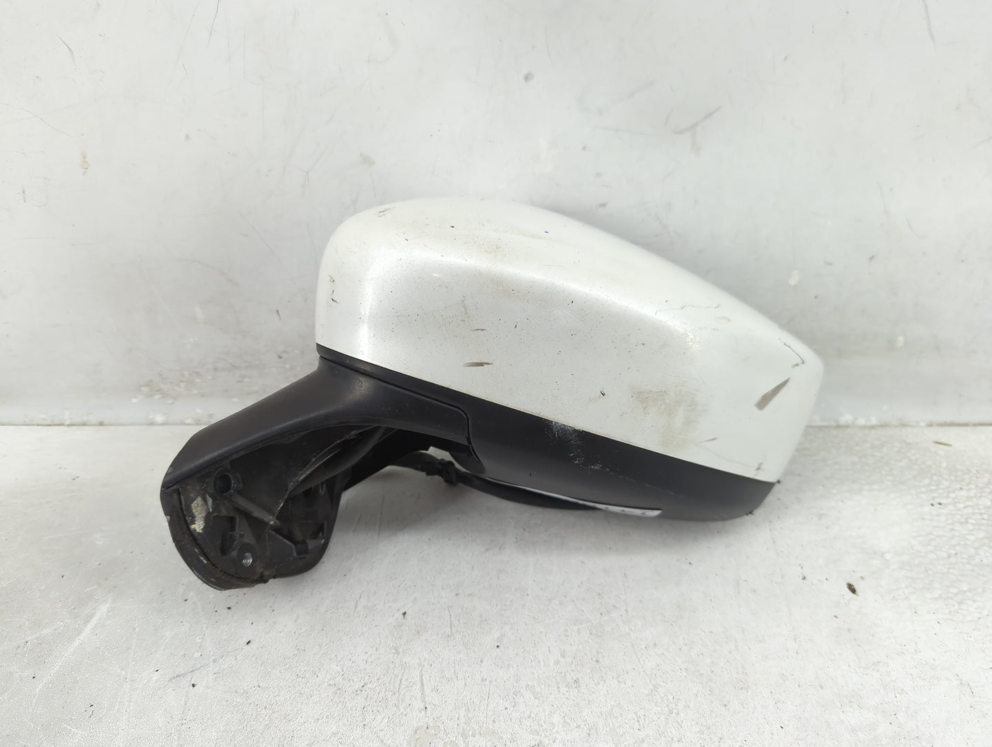 Nissan Versa Driver Left Side View Manual Door Mirror White - Oemusedautoparts1.com