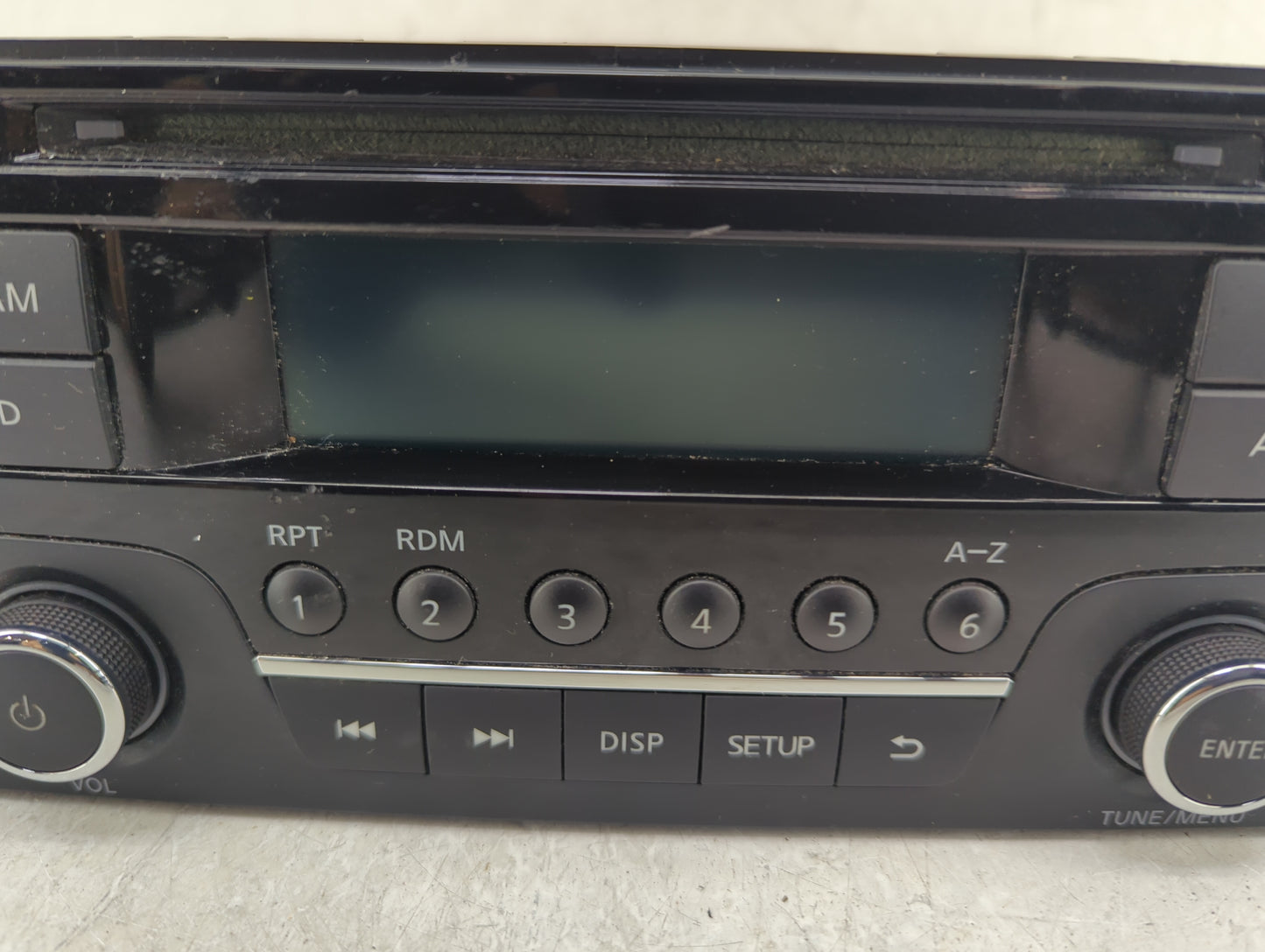 2015-2016 Nissan Versa Radio AM FM Cd Player Receiver Replacement P/N:28185-9MC1A Fits Fits 2015 2016 OEM Used Auto Parts - 
