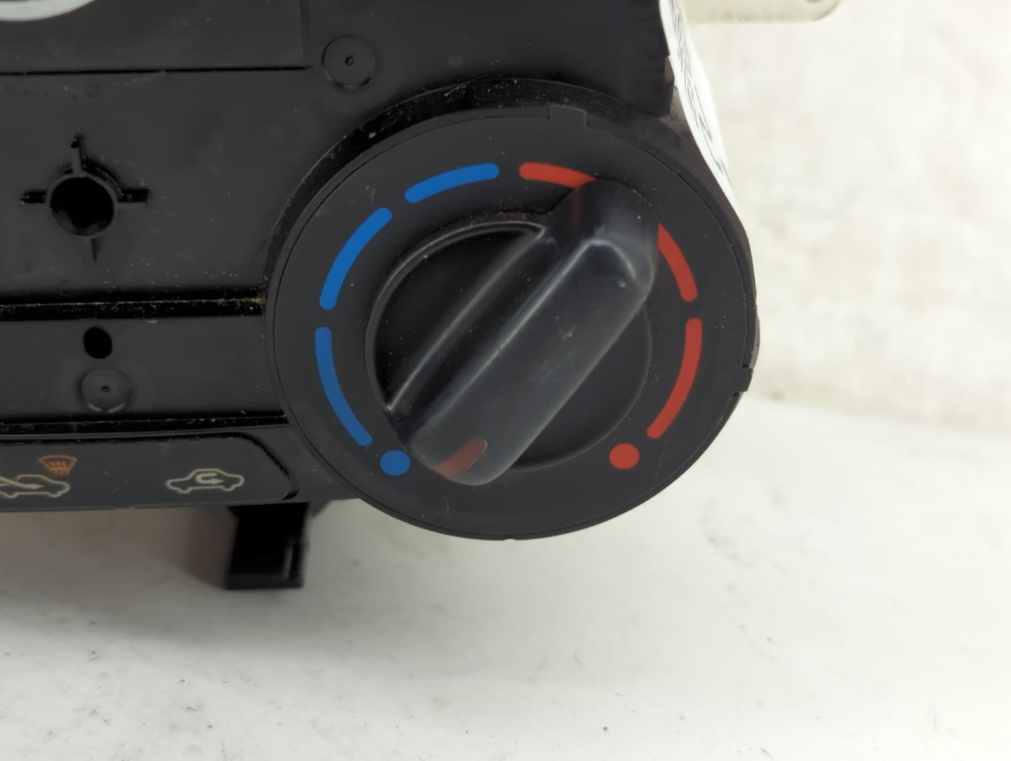 2015-2019 Nissan Versa Climate Control Module Temperature AC/Heater Replacement P/N:27513 9KK0A Fits Fits 2015 2016 2017 201