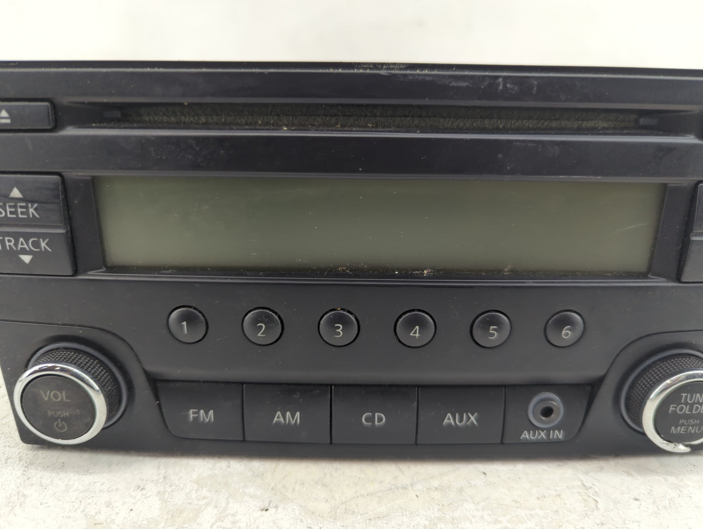 2015-2016 Nissan Versa Radio AM FM Cd Player Receiver Replacement P/N:28185 3VY0A Fits Fits 2015 2016 OEM Used Auto Parts - 
