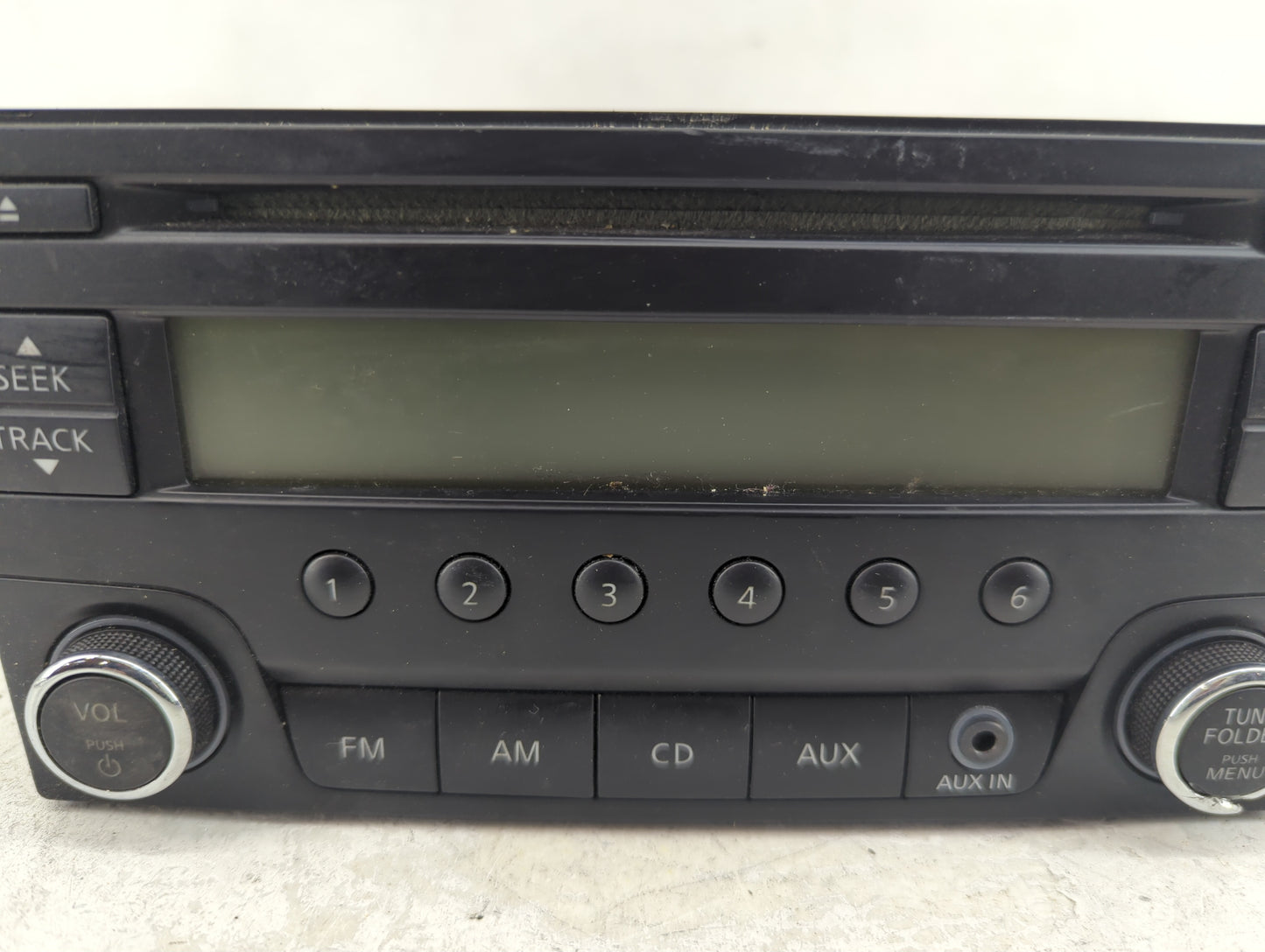 2015-2016 Nissan Versa Radio AM FM Cd Player Receiver Replacement P/N:28185 3VY0A Fits Fits 2015 2016 OEM Used Auto Parts - 