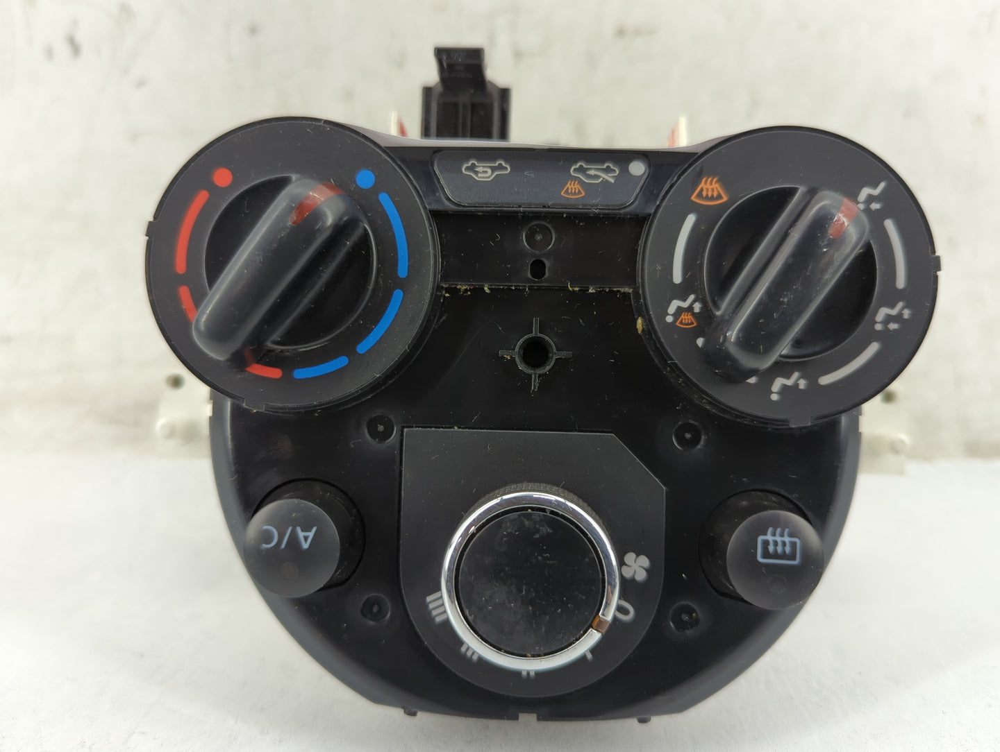 2015-2019 Nissan Versa Climate Control Module Temperature AC/Heater Replacement P/N:27513-9KK0A Fits Fits 2015 2016 2017 201