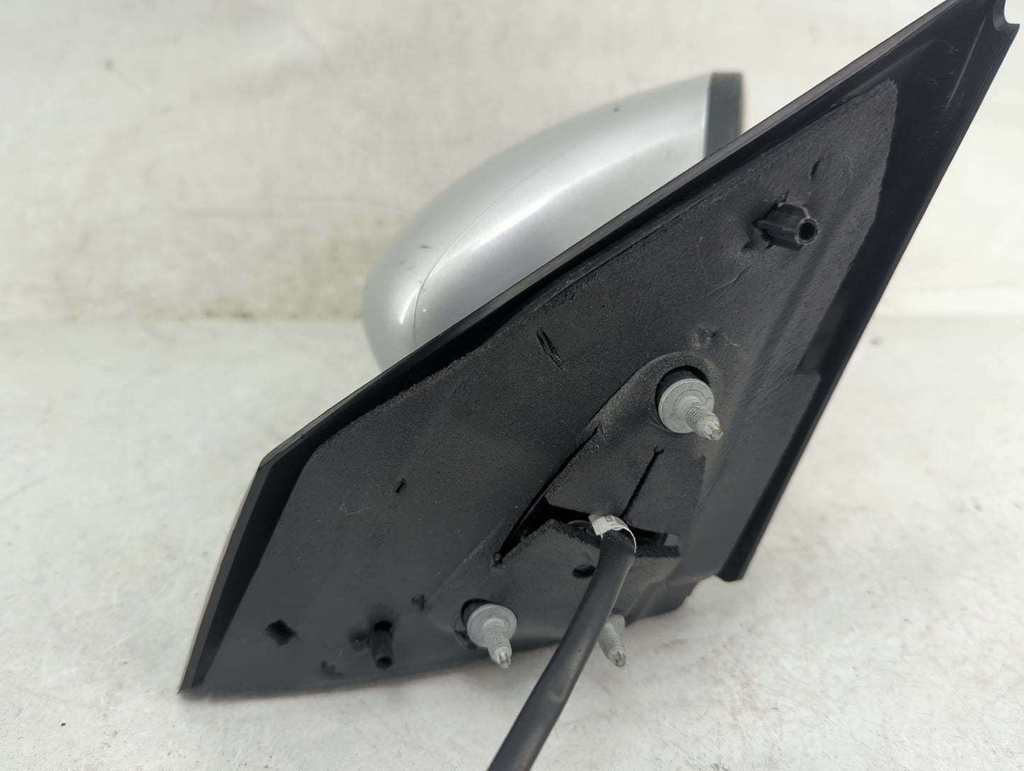 2015-2019 Nissan Versa Passenger Side View Mirror - Right Door Mirror OEM Used - Oemusedautoparts1.com