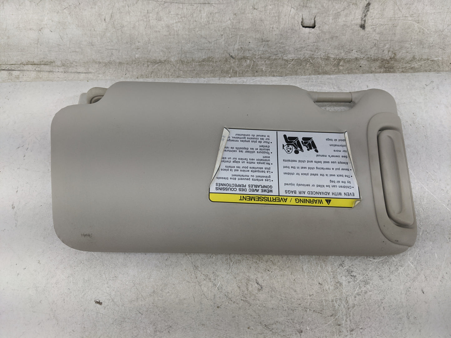 2016-2019 Nissan Versa Sun Visor Shade Replacement Passenger Right Mirror Fits Fits 2015 2016 2017 2018 2019 OEM Used Auto P