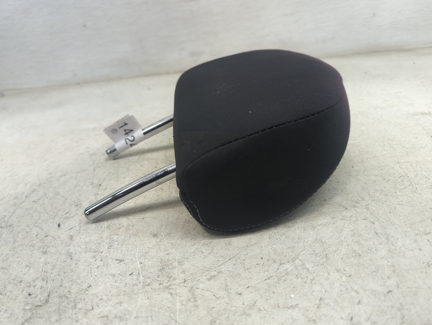 2016 Nissan Versa Headrest Head Rest Front Passenger Seat Black - Oemusedautoparts1.com