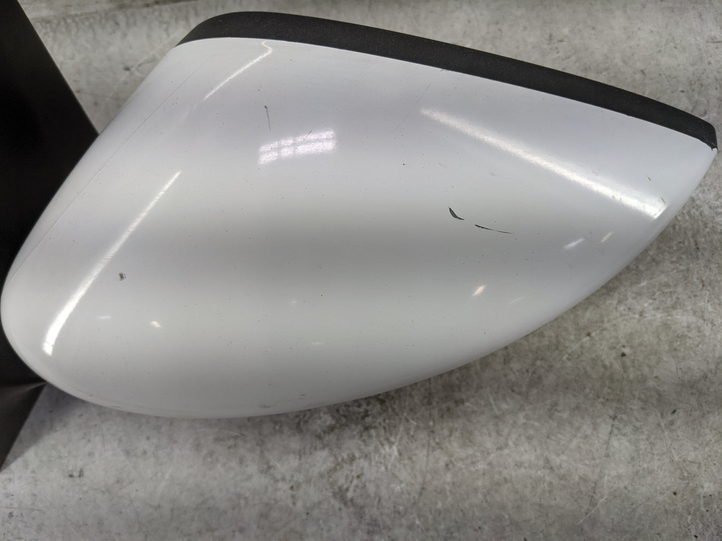 2015-2019 Nissan Versa Driver Side View Mirror - Left Door Mirror OEM Used - Oemusedautoparts1.com
