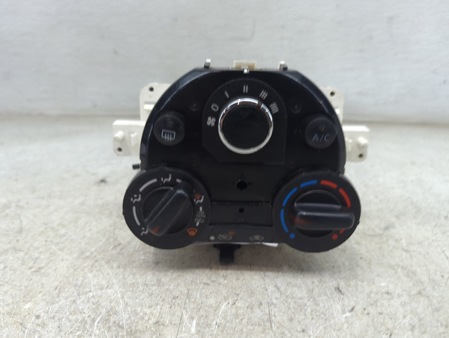 2015-2019 Nissan Versa Climate Control Module Temperature AC/Heater Replacement P/N:27513 9KZ0A P6A00213 Fits OEM Used Auto 