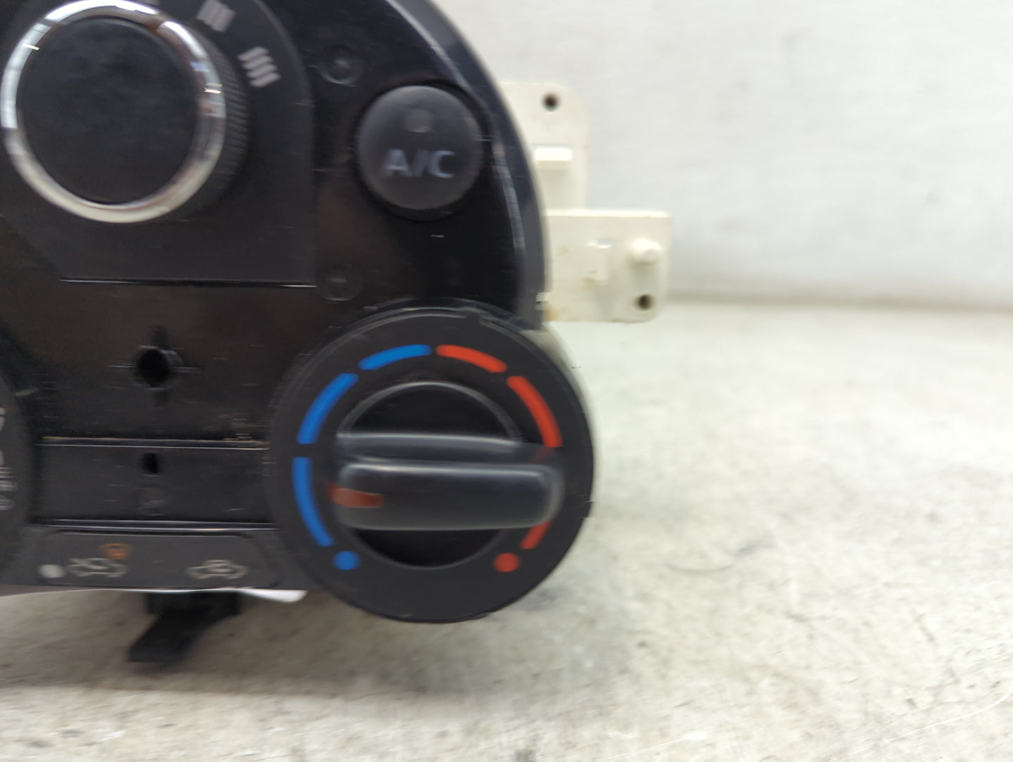 2015-2019 Nissan Versa Climate Control Module Temperature AC/Heater Replacement P/N:27513 9KZ0A P6A00213 Fits OEM Used Auto 