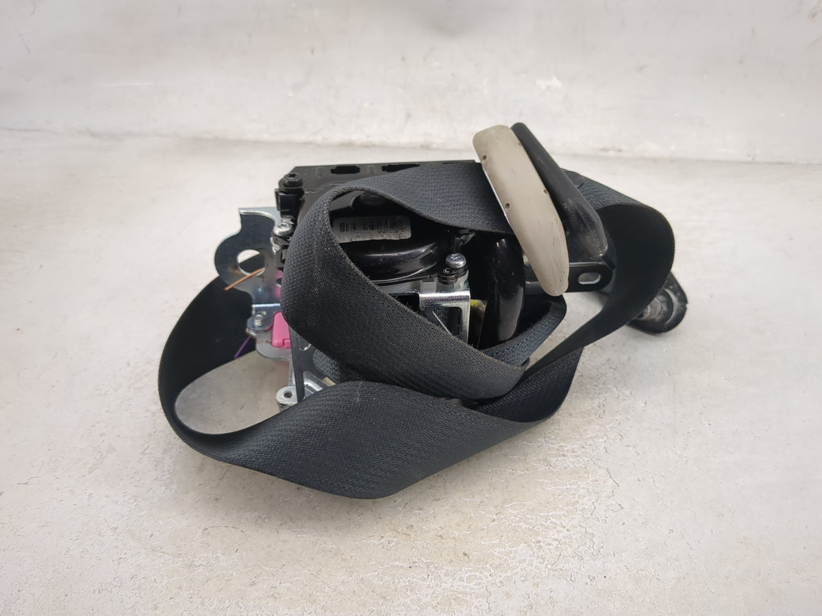 2016-2019 Nissan Versa Driver Front Seatbelt Retractor Black - Oemusedautoparts1.com