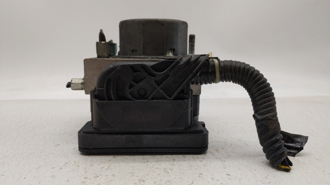 2015-2019 Nissan Versa ABS Pump Control Module Replacement P/N:47660 9KS0A 47660 9KL0A Fits Fits 2015 2016 2017 2018 2019 OE