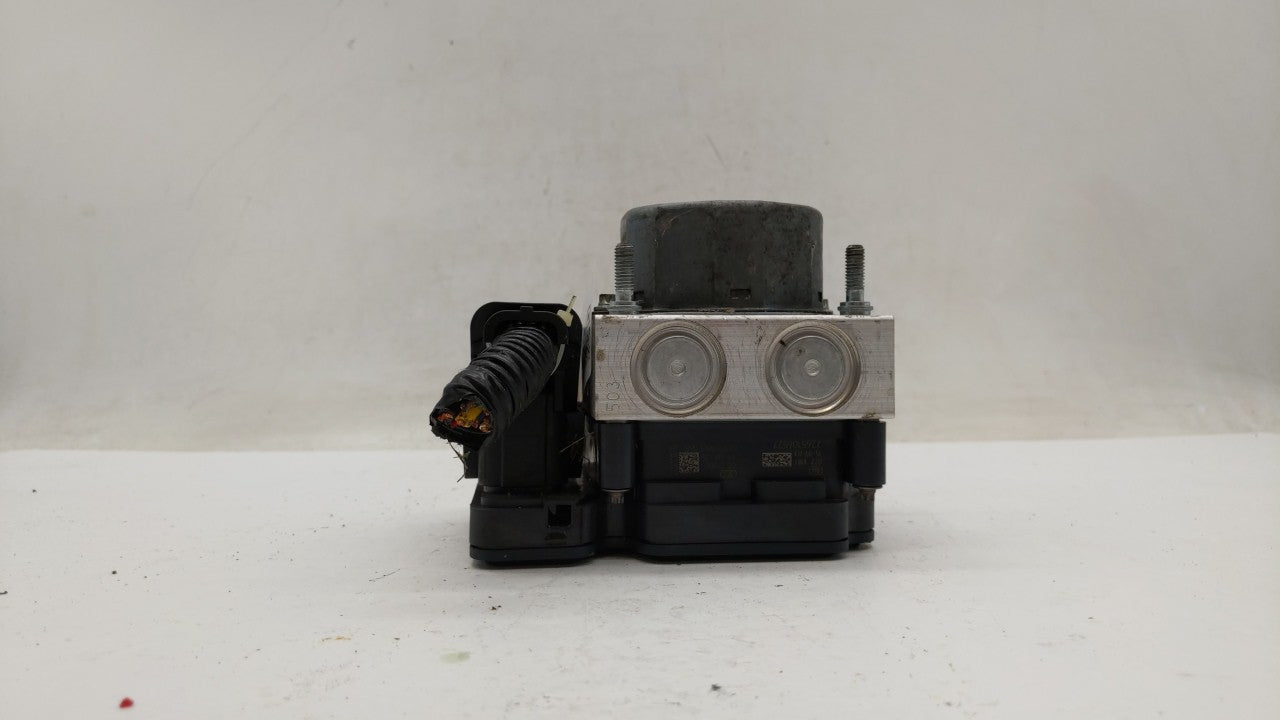 2015-2019 Nissan Versa ABS Pump Control Module Replacement P/N:47660 9KS0A 47660 9KL0A Fits Fits 2015 2016 2017 2018 2019 OE