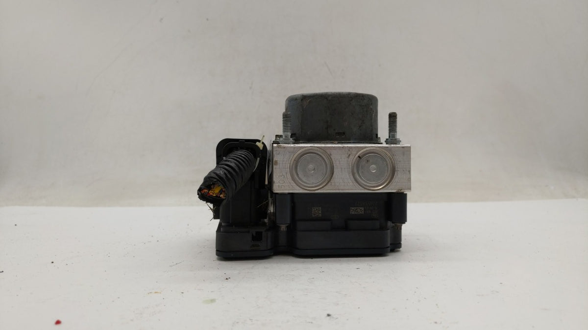2015-2019 Nissan Versa Anti-Lock Brake ABS Pump Module Actuator OEM P/N:47660 9KS0A 47660 9KL0A Fits Fits 2015 2016 2017 201