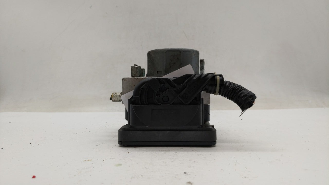 2015-2019 Nissan Versa ABS Pump Control Module Replacement P/N:47660 9KS0A 47660 9KL0A Fits Fits 2015 2016 2017 2018 2019 OE