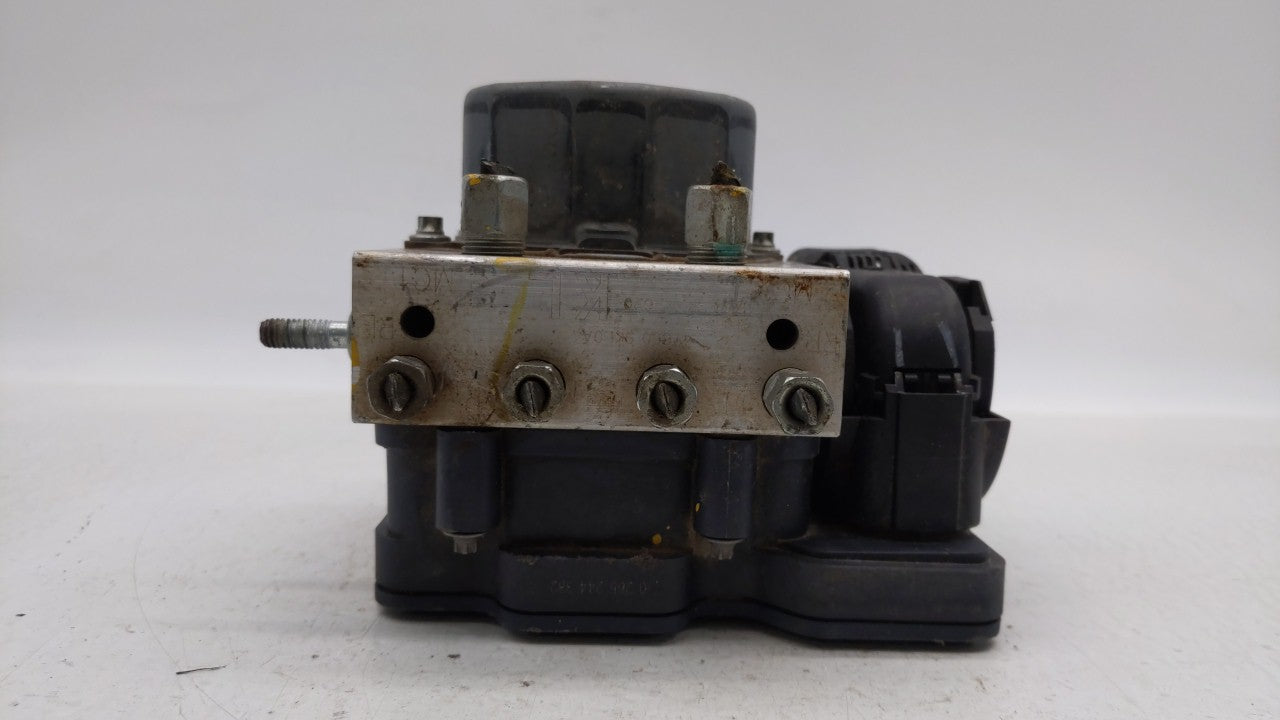 2015-2018 Nissan Versa ABS Pump Control Module Replacement P/N:47660 9KL0A Fits Fits 2015 2016 2017 2018 OEM Used Auto Parts