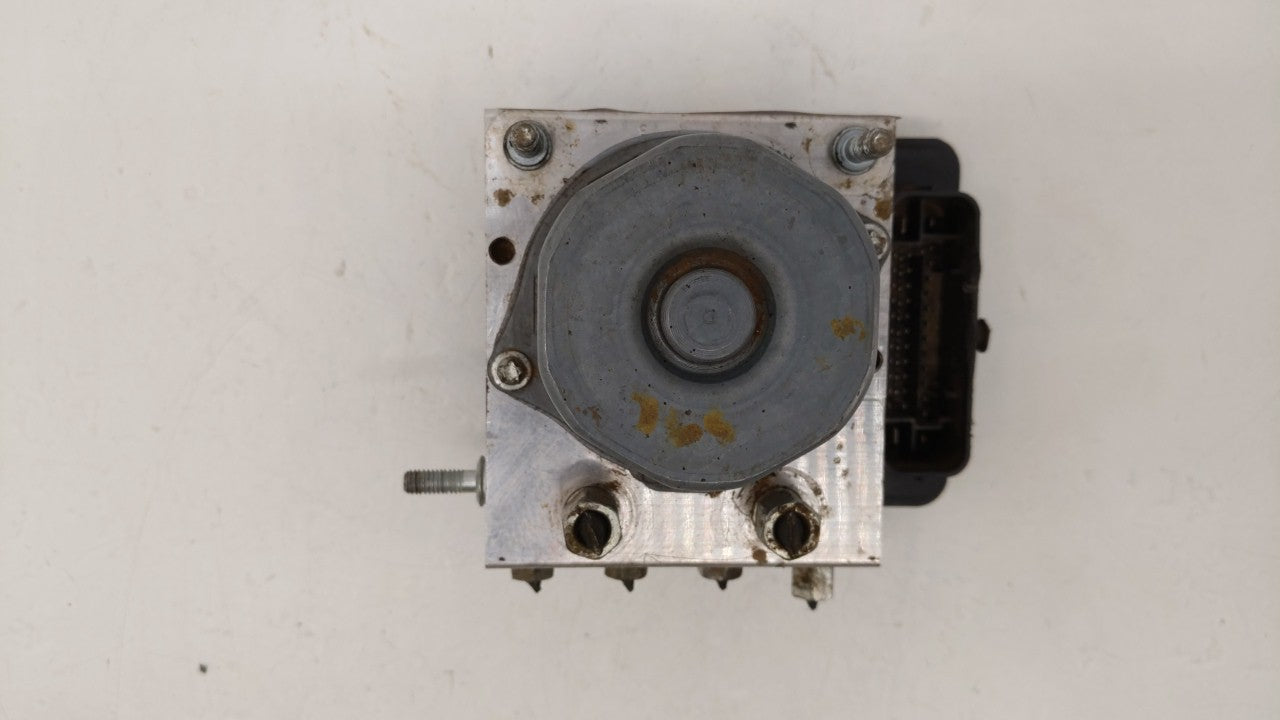 2015-2019 Nissan Versa ABS Pump Control Module Replacement P/N:47660 9KS0A 47660 9KL0A Fits Fits 2015 2016 2017 2018 2019 OE