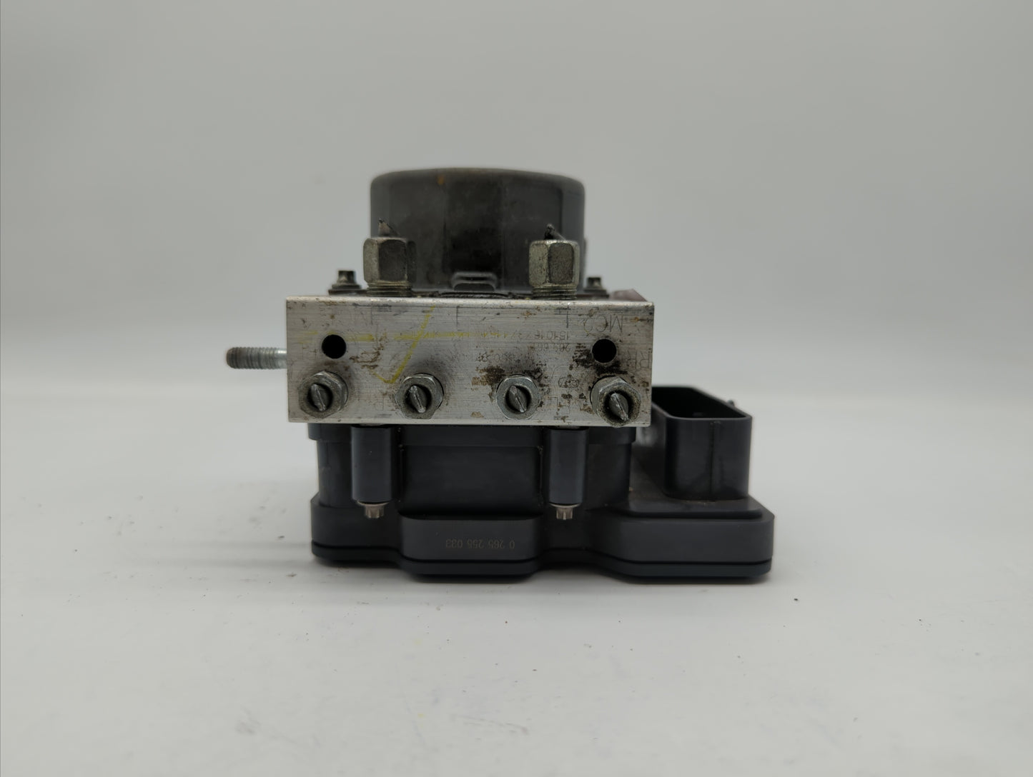 2015-2019 Nissan Versa ABS Pump Control Module Replacement P/N:47660 9KS0A 47660 9KL0A Fits Fits 2015 2016 2017 2018 2019 OE