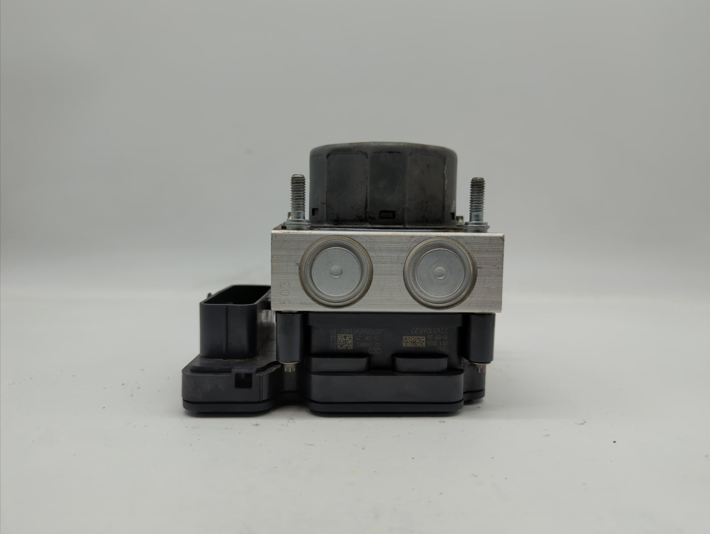 2015-2019 Nissan Versa ABS Pump Control Module Replacement P/N:47660 9KS0A 47660 9KL0A Fits Fits 2015 2016 2017 2018 2019 OE