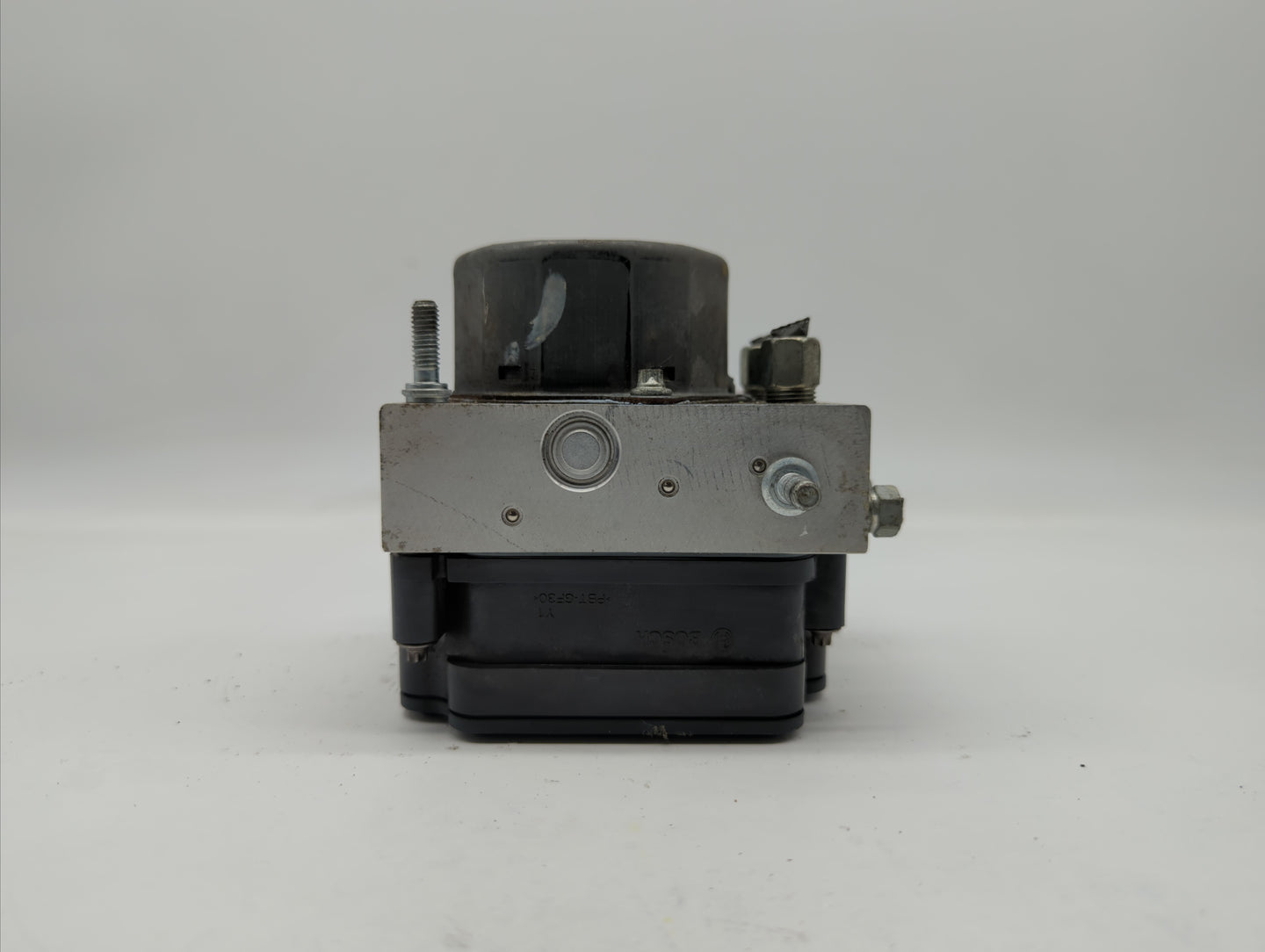 2015-2019 Nissan Versa ABS Pump Control Module Replacement P/N:47660 9KS0A 47660 9KL0A Fits Fits 2015 2016 2017 2018 2019 OE