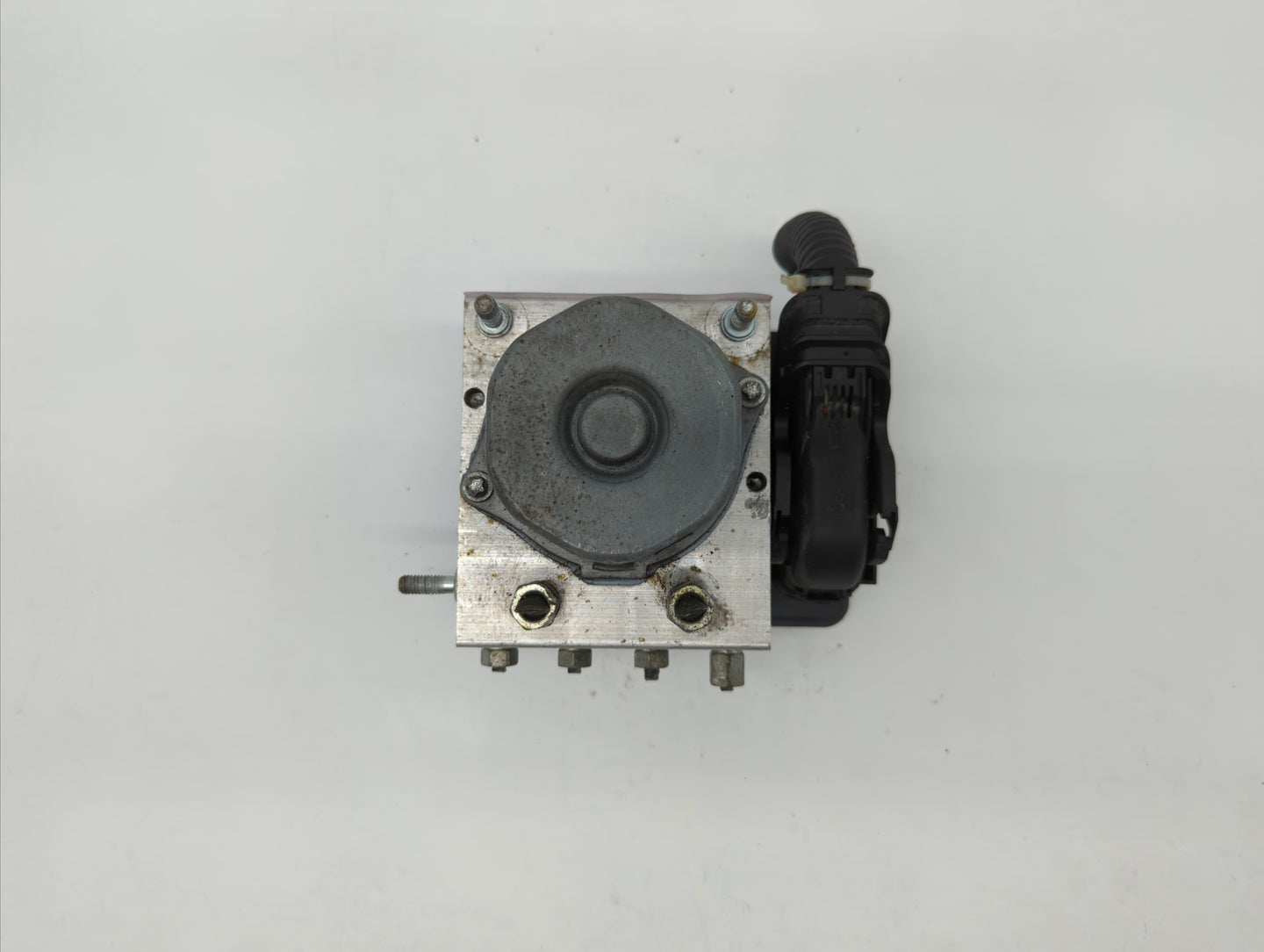 2015-2019 Nissan Versa ABS Pump Control Module Replacement P/N:47660 9KS0A 47660 9KL0A Fits Fits 2015 2016 2017 2018 2019 OE