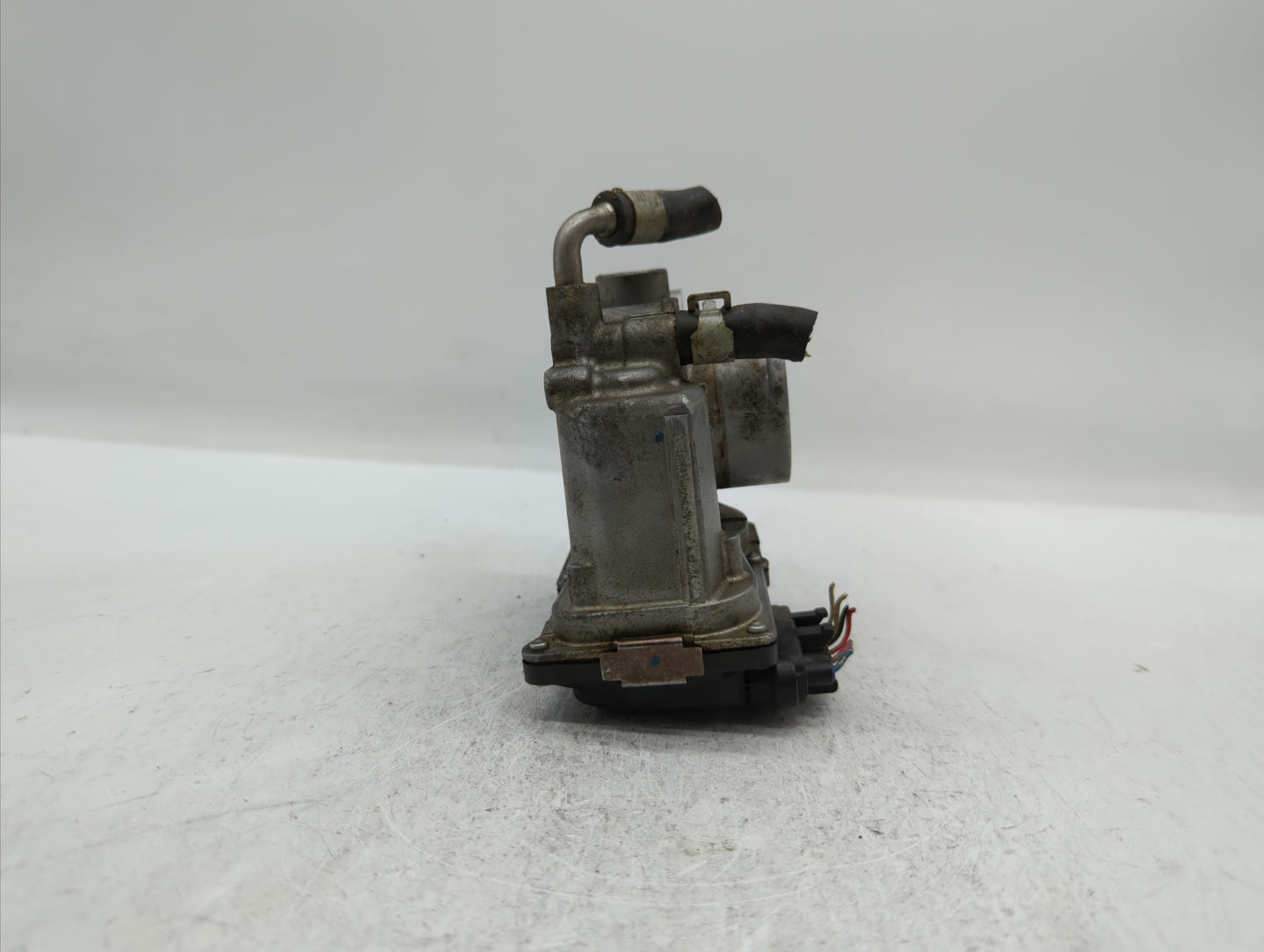 2012-2019 Nissan Versa Throttle Body P/N:3AA50-02 B 3AA50-02 C, 3AA50-02 F Fits Fits 2012 2013 2014 2015 2016 2017 2018 2019