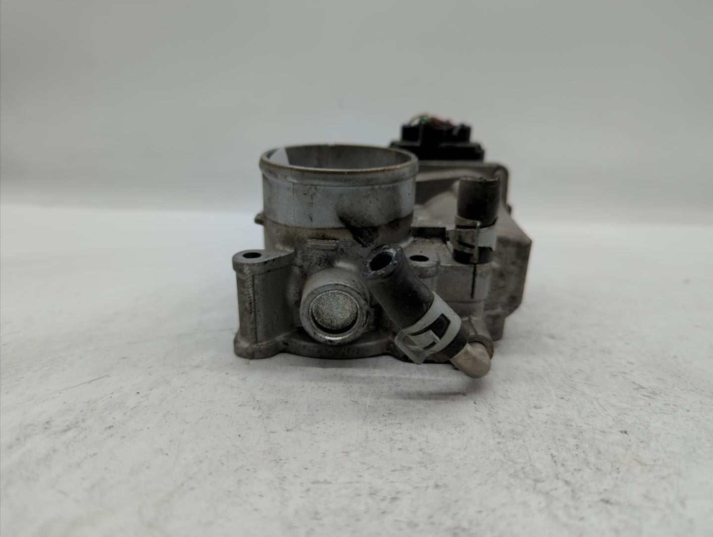2012-2019 Nissan Versa Throttle Body P/N:3AA50-02 B 3AA50-02 C, 3AA50-02 F Fits Fits 2012 2013 2014 2015 2016 2017 2018 2019
