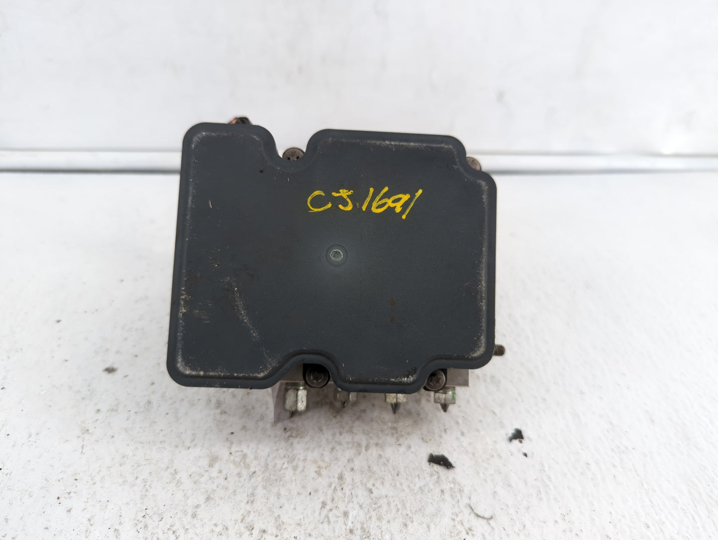 2015-2019 Nissan Versa ABS Pump Control Module Replacement P/N:133800-4540 89541-42320 Fits Fits 2015 2016 2017 2018 2019 OE