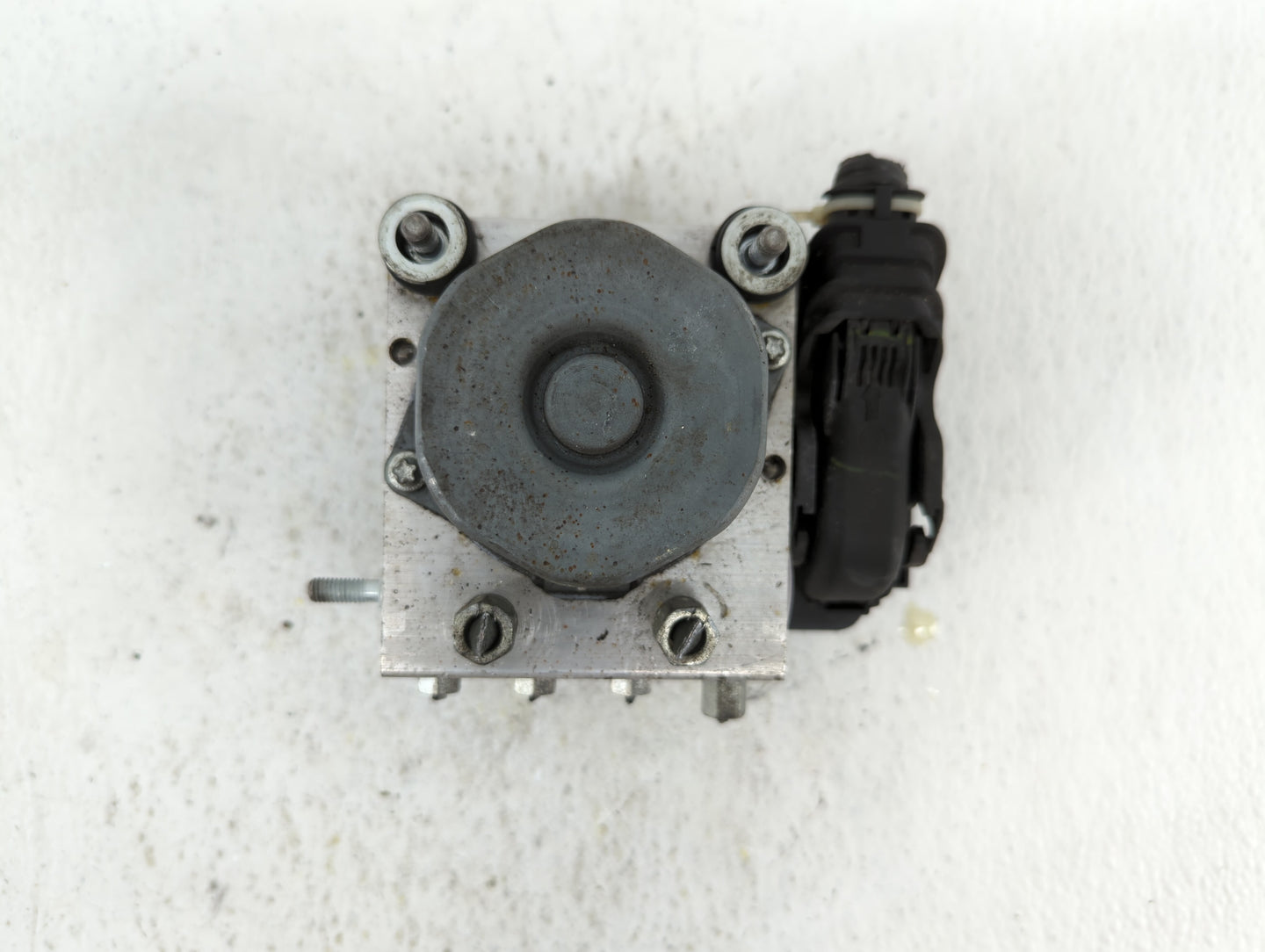 2015-2019 Nissan Versa ABS Pump Control Module Replacement P/N:133800-4540 89541-42320 Fits Fits 2015 2016 2017 2018 2019 OE