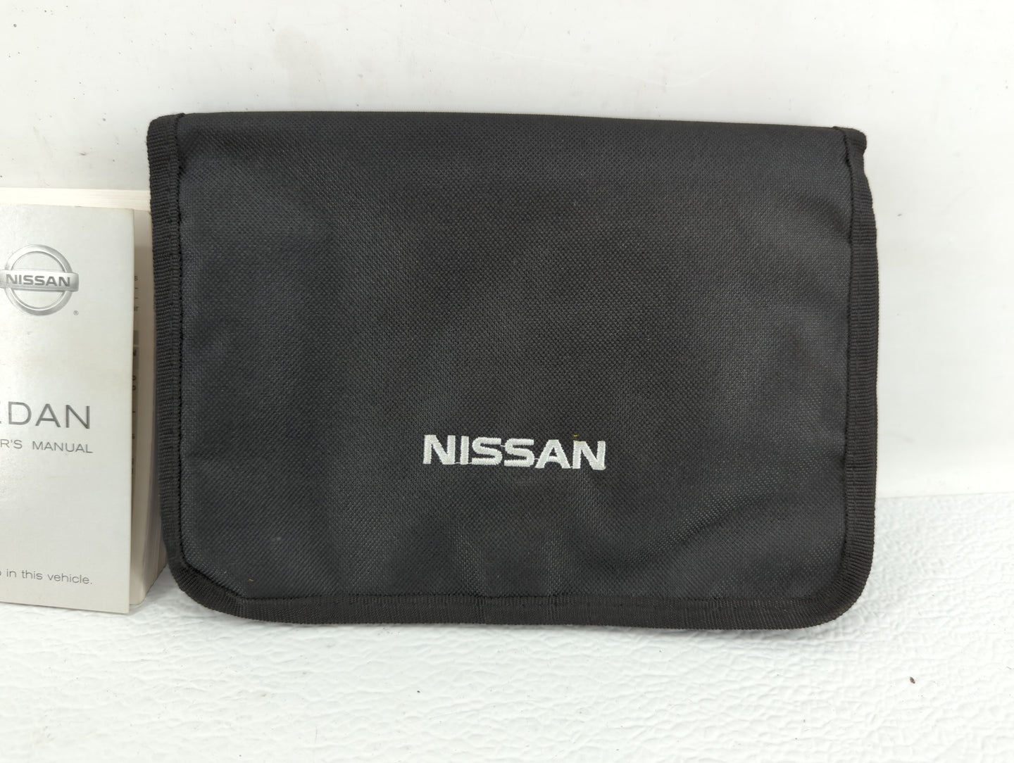 2016 Nissan Versa Owners Manual Book Guide OEM Used Auto Parts - Oemusedautoparts1.com