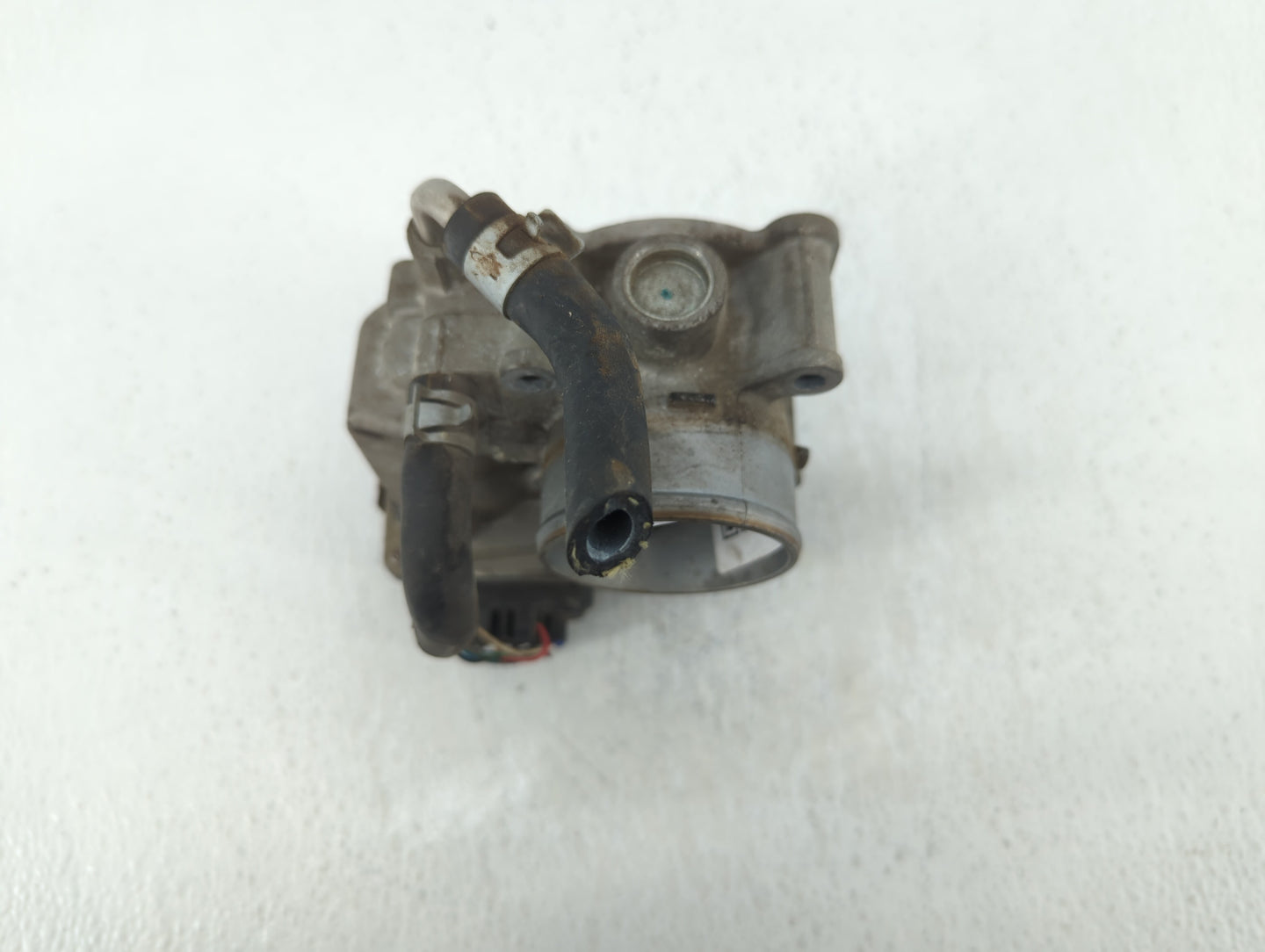 2012-2019 Nissan Versa Throttle Body P/N:3AA50-02 Fits Fits 2012 2013 2014 2015 2016 2017 2018 2019 OEM Used Auto Parts - Oe