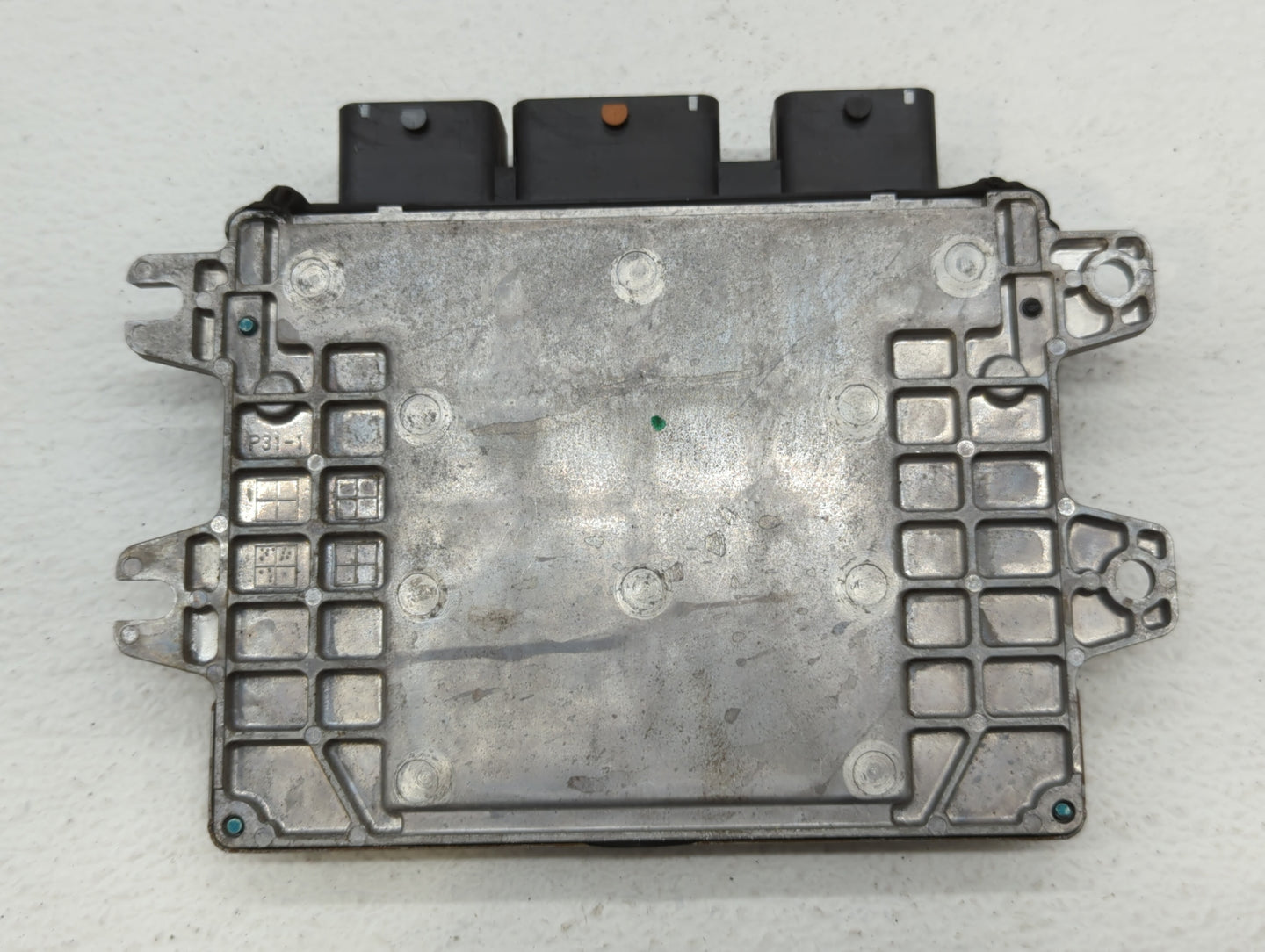 2014-2017 Nissan Versa PCM Engine Control Computer ECU ECM PCU OEM P/N:NEC980-043 Fits Fits 2014 2015 2016 2017 OEM Used Aut