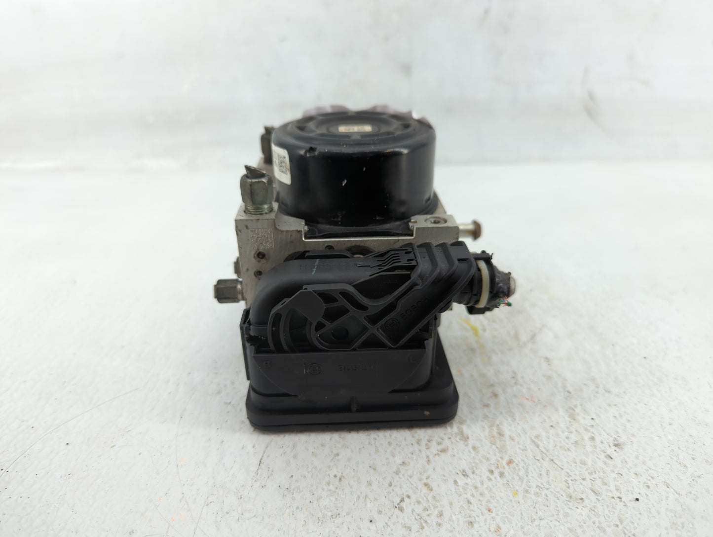 2014-2019 Nissan Versa ABS Pump Control Module Replacement P/N:47660 3WC0B Fits Fits 2014 2015 2016 2017 2018 2019 OEM Used 